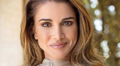 La Reina Rania de Jordania estrena retratos para festejar su 49 cumpleaños