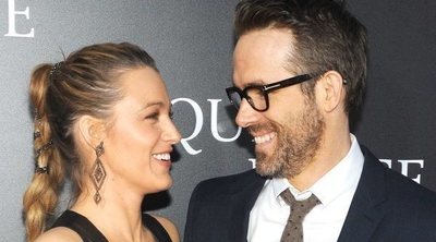 Ryan Reynolds felicita el cumpleaños a Blake Lively con algunas de sus peores fotos (otra vez)