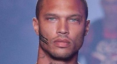 Jeremy Meeks se menciona sobre las imágenes de su prometida Chloe Green disfrutando con otro hombre