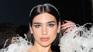 Dua Lipa y Tyler Cameron apoyan a los Hadid en el funeral de su abuela