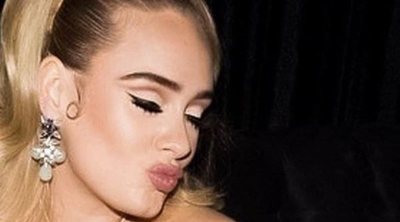 Adele explica a qué se debe su brusca baja de peso: "Antes solía llorar, pero ahora sudo"