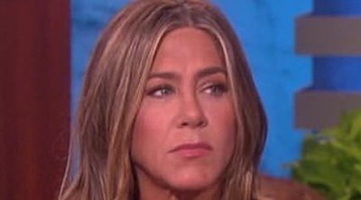 Jennifer Aniston revela que tiene algo entre manos con sus compañeros de 'Friends'