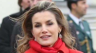 Una marca china usa a la Reina Letizia como imagen para vender pañuelos