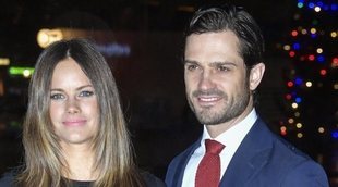 La tierna felicitación navideña de los Príncipes Carlos Felipe y Sofia de Suecia con sus hijos