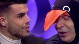 Pol se reencuentra con Maestro Joao vestido de pingüino en 'El tiempo del descuento': "A veces se disfrazaba"