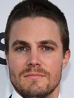 Stephen Amell