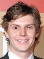 Evan Peters