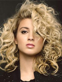 Tori Kelly