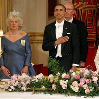 La Duquesa de Cornualles, el Presidente Obama, el Príncipe Felipe e Isabel II