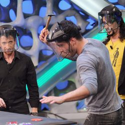 Pablo Motos y Miguel Ángel Silvestre en 'El Hormiguero'