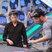 Pablo Motos y Miguel Ángel Silvestre en 'El Hormiguero'