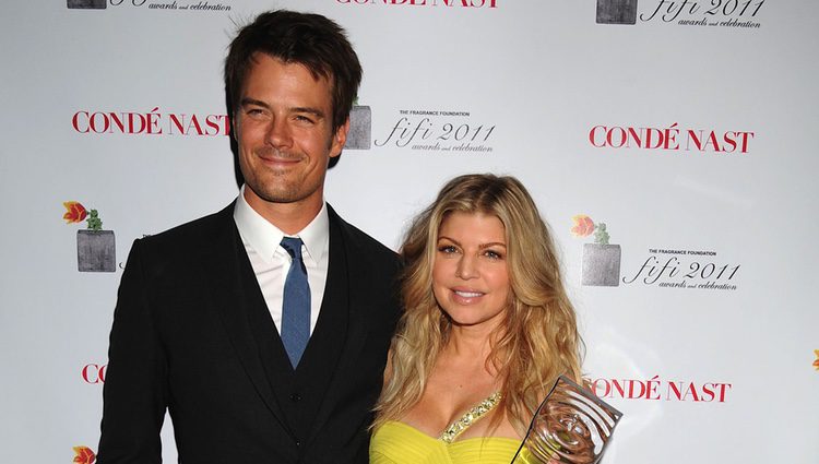 Josh Duhamel y Fergie en los FiFi Awards 2011