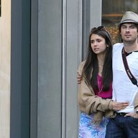 Ian Somerhalder y Nina Dobrev en París