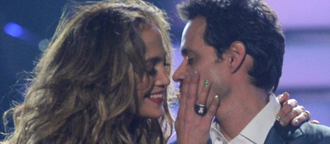 Jennifer Lopez y Marc Anthony, cariñosos en la final de 'American Idol'