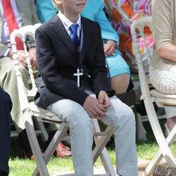 El pequeño Miguel Urdangarín durante su comunión