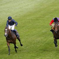 Jockeys en el Derby de Epsom