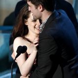 Robert Pattinson y Kristen Stewart en los MTV Movie Awards 2011