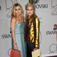 Mary Kate y Ashley Olsen en los Premios CFDA