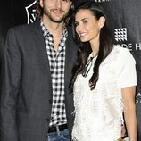 Ashton Kutcher y Demi Moore en los Premios Stephan Weiss Apple