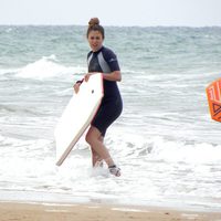 Miguel Ángel Silvestre y Blanca Suárez tras surfear