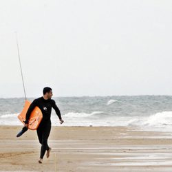 Miguel Ángel Silvestre en las playas gaditanas