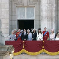 La Familia Real Británica en Buckingham Palace