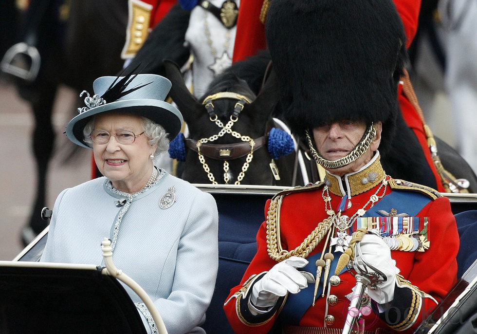 Isabel II y Felipe de Edimburgo en 'Trooping the colour'