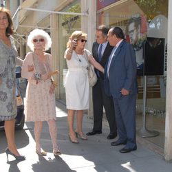 Cayetana de Alba, Carmen Tello, Alfonso Díez y Curro Romero