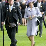 La Princesa Ana y Andrew Parker Bowles en Ascot