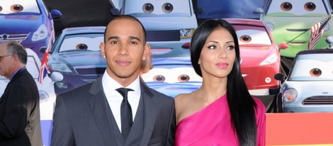 Lewis Hamilton y Nicole Scherzinger en el estreno de 'Cars 2'