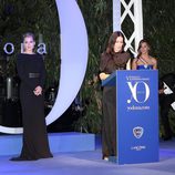 Kate Winslet junto a Ángeles González-Sinde en los Premios Yo Dona 2011