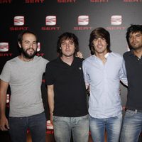 La banda Melocos en la presentación de un coche