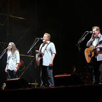 The Eagles actuando para Alberto de Mónaco y Charlene Wittstock