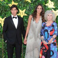 Cayetano Rivera, Eva González, Cayetana de Alba y Alfonso Díez en la Fiesta 'Elle'