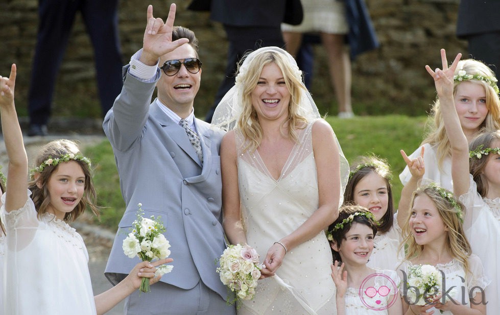 Kate Moss, feliz tras su boda con Jamie Hince