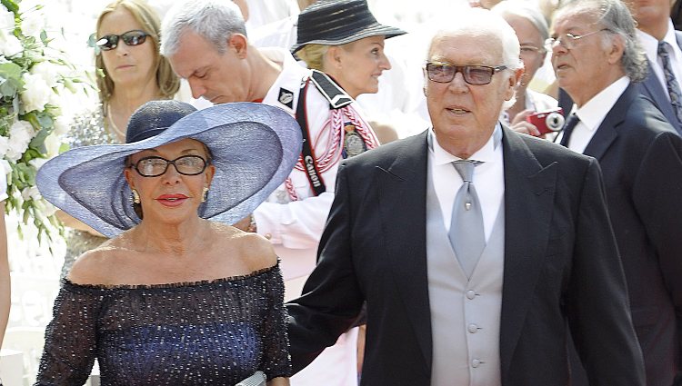 Víctor Manuel de Saboya y Marina Doria en la boda de Alberto y Charlene