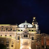 Ambiente en la Opera Garnier de Monte Carlo durante la cena de gala