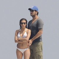 Eva Longoria en bikini con Eduardo Cruz