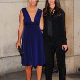 Roberta Armani y Katie Holmes en la presentación de Armani