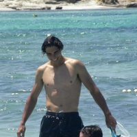 Rafa Nadal disfruta del mar en Ibiza