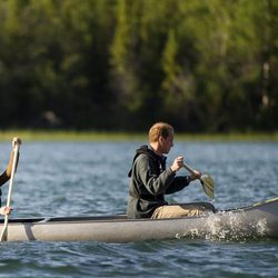 Los Duques de Cambridge remando en Blatchford Lake