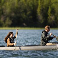 Los Duques de Cambridge remando en Blatchford Lake