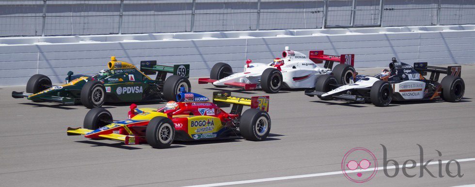 Dan Wheldon al inicio de la carrera