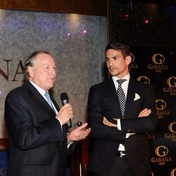 Jose&#769; Mari&#769;a A&#769;lvarez del Manzano y José María Manzanares en los premios Páginas de la Historia