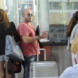 Kiko Rivera, Jessica Bueno e Isabel Pantoja en la estación de Torremolinos