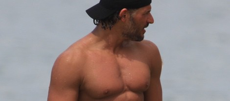 Joe Manganiello de vacaciones en Hawai