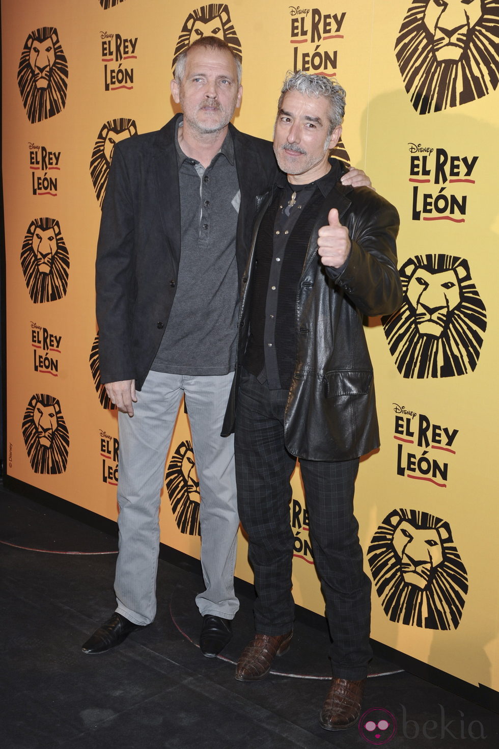 Jordi Rebellón y Sergio Pazos en el estreno del musical 'El Rey León' en Madrid