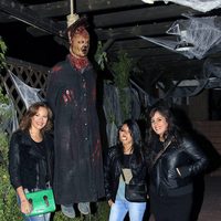 Jessica Bueno, Chabelita Pantoja y Anabel Pantoja en la fiesta de Halloween del Parque de Atracciones