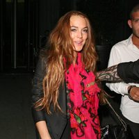 Lindsay Lohan camina borracha por Londres