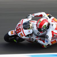 Marco Simoncelli disputando una carrera